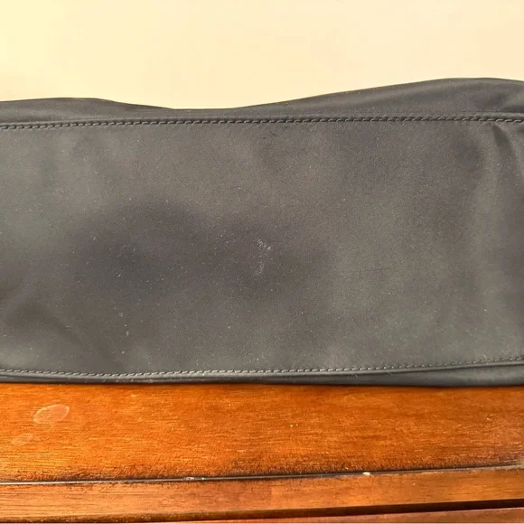 Kate Spade Watson Lane Small/Med Maya Nylon Tote  - Black/gold - Picture 5 of 9